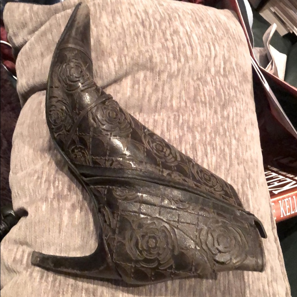Used Chanel Boots